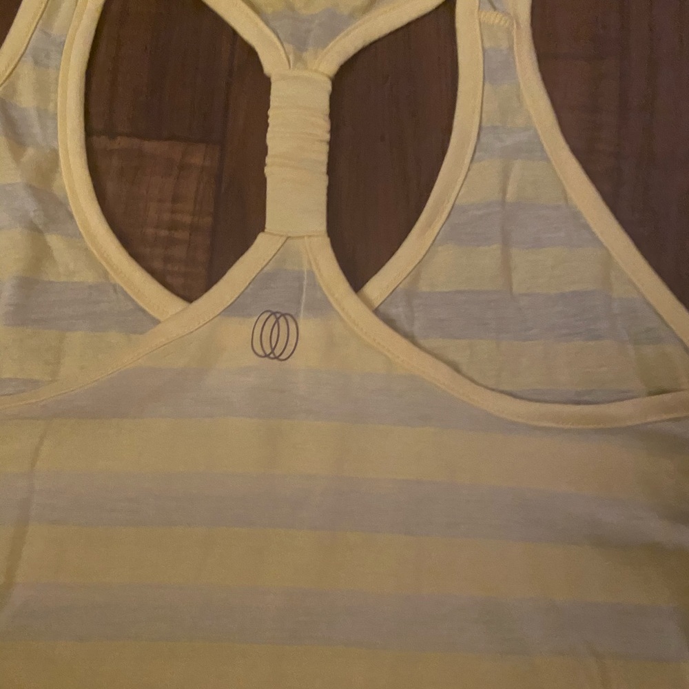 Tank top - Picture 3 of 5